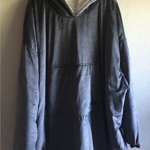 Cozy Gray Hooded Blanket Sweatshirt